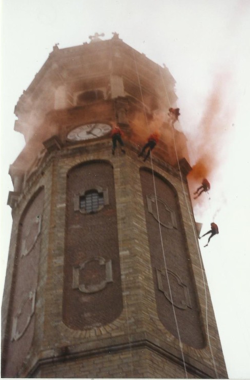 1_ragni_campanile_1.jpg (165 KB)