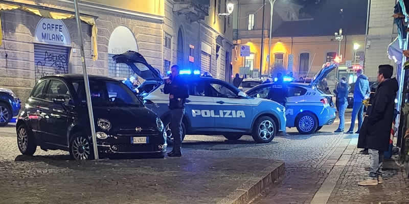 lecco-polizia2.jpg (51 KB)