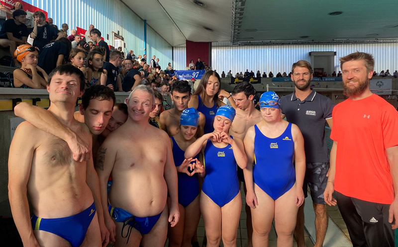 lecco_nuoto6.jpg (119 KB)