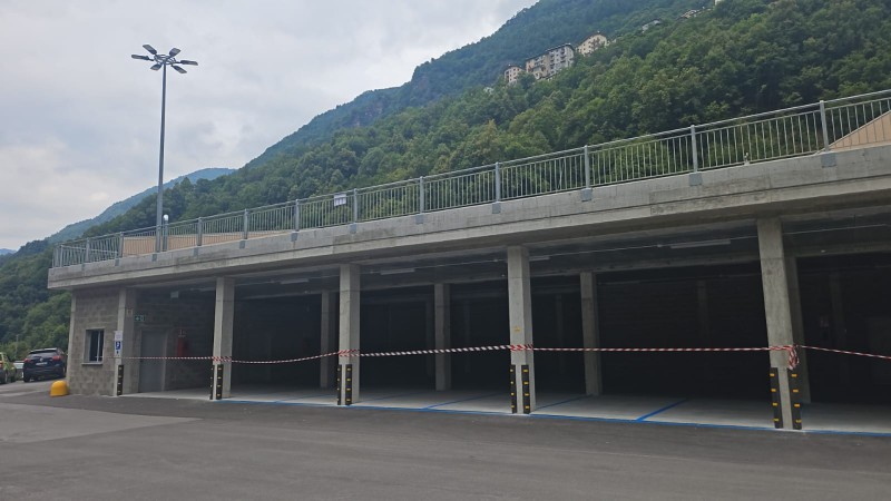 Parcheggio_Premana_4.jpg (74 KB)