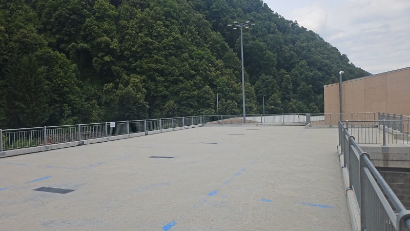 Parcheggio_Premana_6.jpg (89 KB)