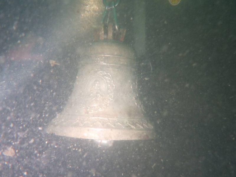 campanapiona__4_.jpg (67 KB)