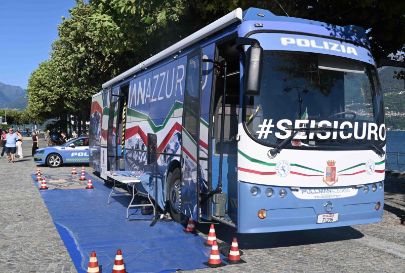 colicopolizia10.JPG (149 KB)