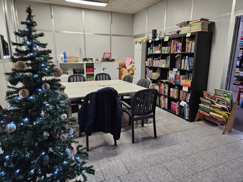 Amicidipedro_11.jpg (170 KB)