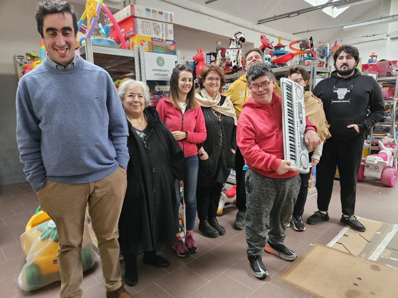 Amicidipedro_3.jpg (142 KB)