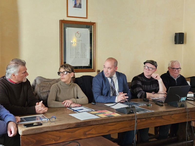 ChatBotBallabio3.jpg (94 KB)