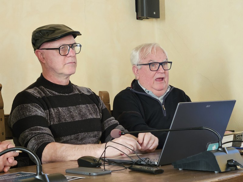 ChatBotBallabio6.jpg (90 KB)