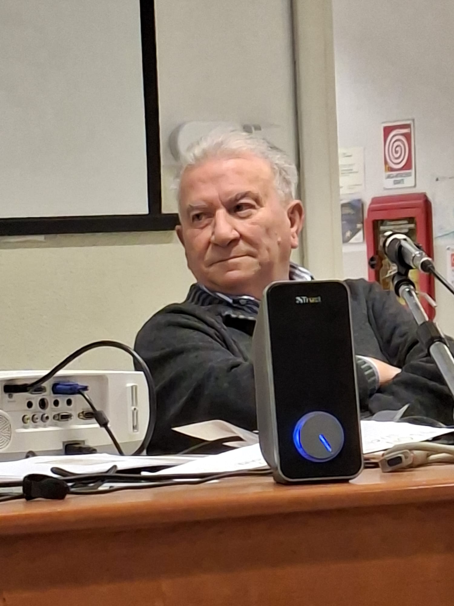 Foto_5_Perrone.jpg (195 KB)