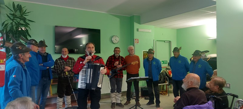 alpinigiacomo2.jpg (68 KB)