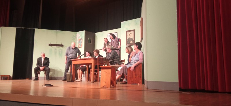 avismandello3.jpg (52 KB)