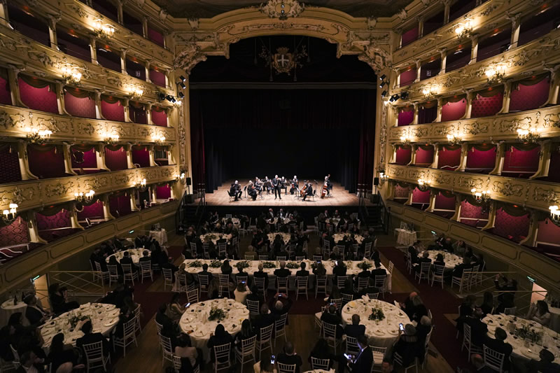 confindustriacomo__3_.jpg (131 KB)