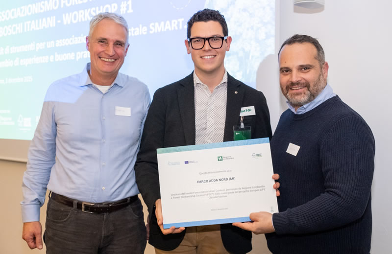 foresteparco__2_.jpg (59 KB)