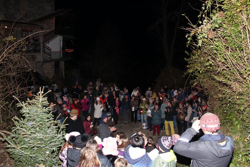 lanternenesolio2.JPG (128 KB)