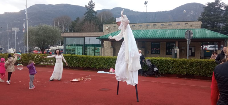 mandellocorsababbinatale__3_.jpeg (76 KB)