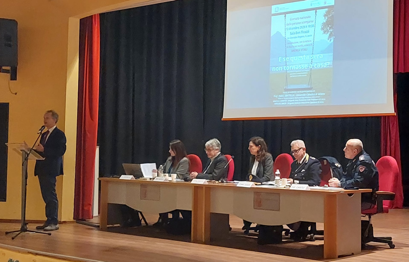 personescomparse.jpg (236 KB)