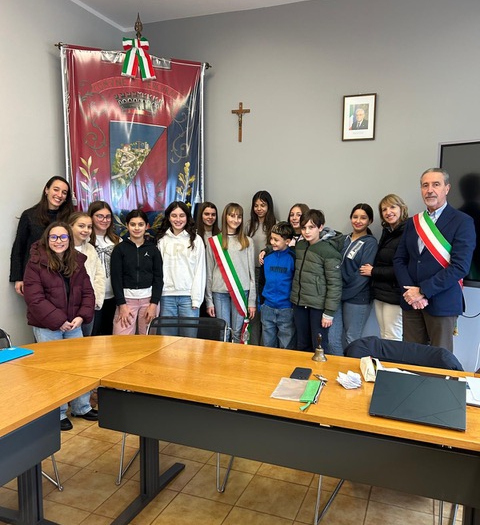 vercuragoconsiglioragazzi1.jpeg (167 KB)