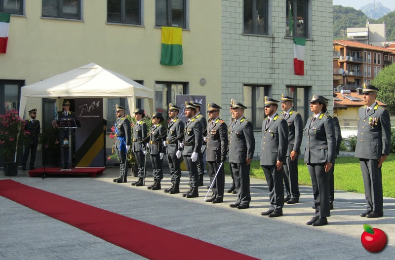 guardiadifinanzafesta__1_.jpg (119 KB)