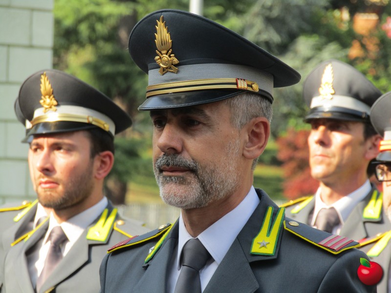 guardiadifinanzafesta__7_.jpg (136 KB)