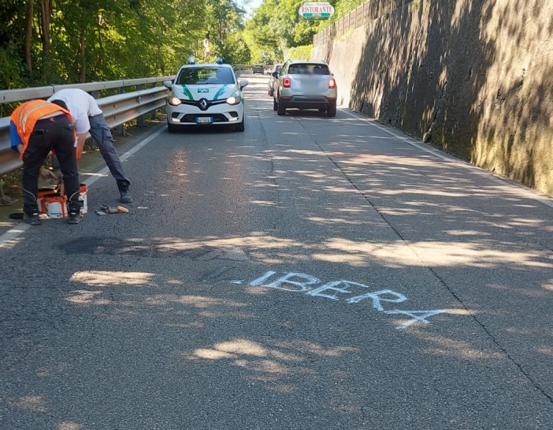 CarrreggiataScritteGiro3.jpg (177 KB)