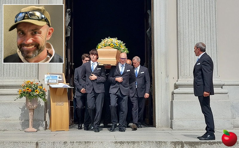 funeralicastagna__1_.jpg (181 KB)