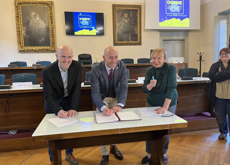 Lecco-carta_etica_sport-9.JPG (212 KB)