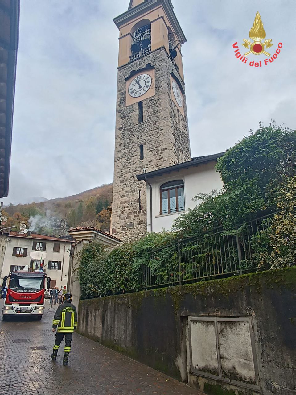 Primaluna_vvf.JPG (257 KB)