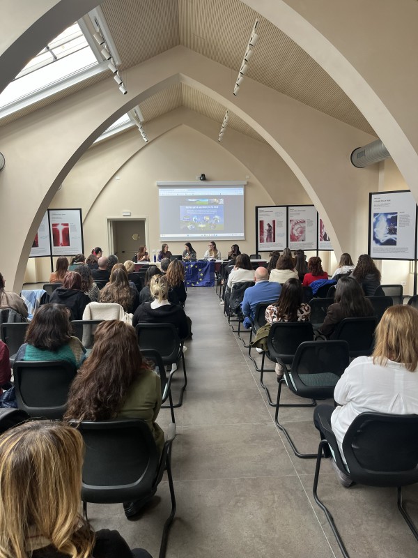 bertacchi_erasmus__2_.jpg (116 KB)