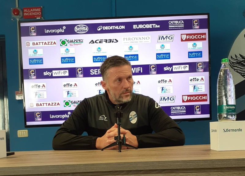 calciolecco-novara.jpg (110 KB)