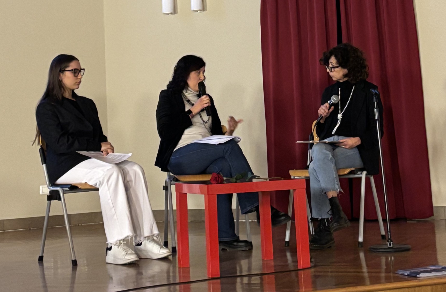 calolzioviolenza__1_.jpeg (860 KB)