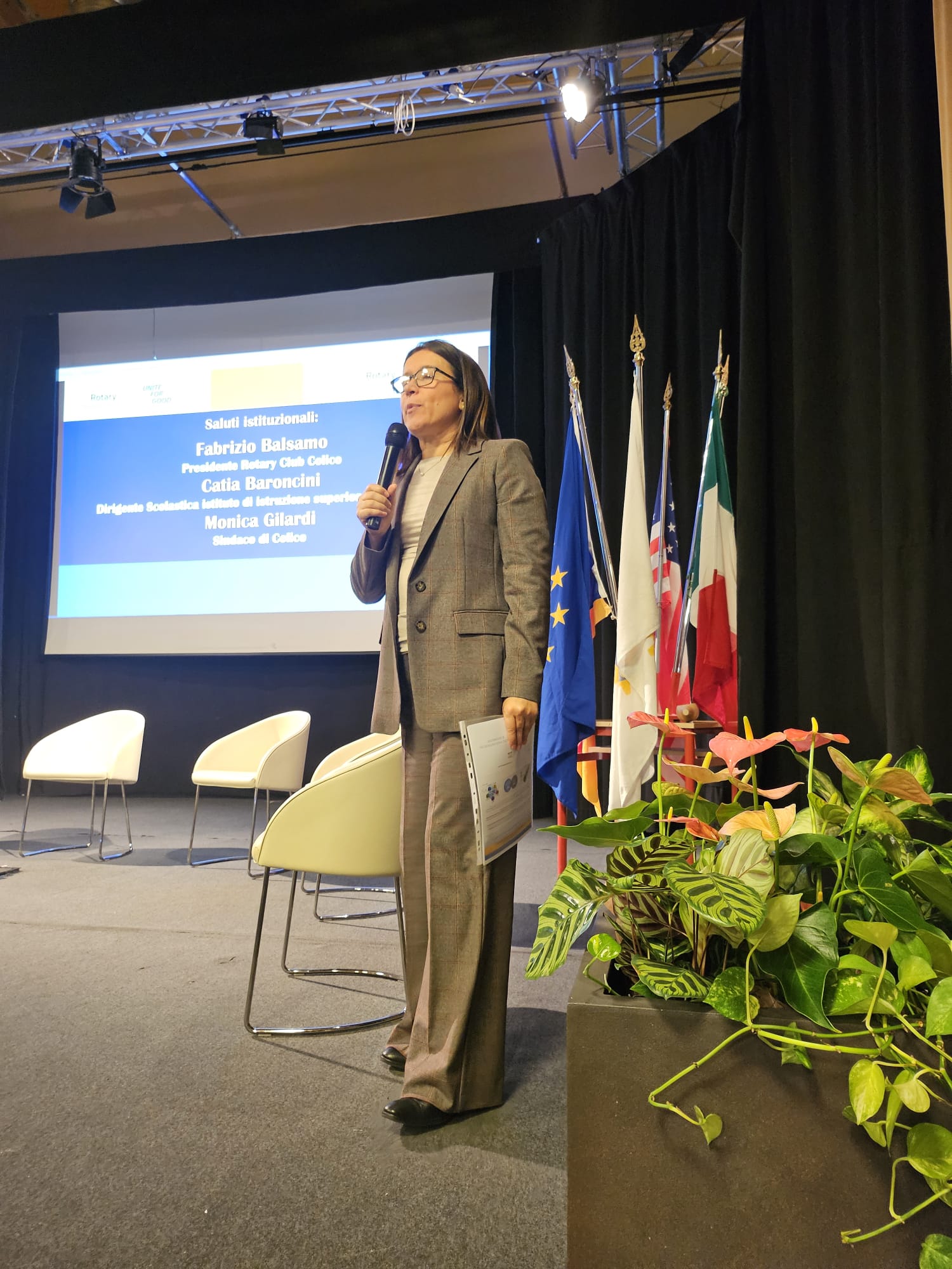 colicosport__7_.jpeg (339 KB)