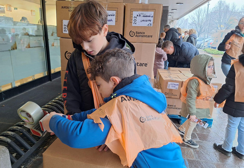 colletta_alimentare__6_.jpg (365 KB)