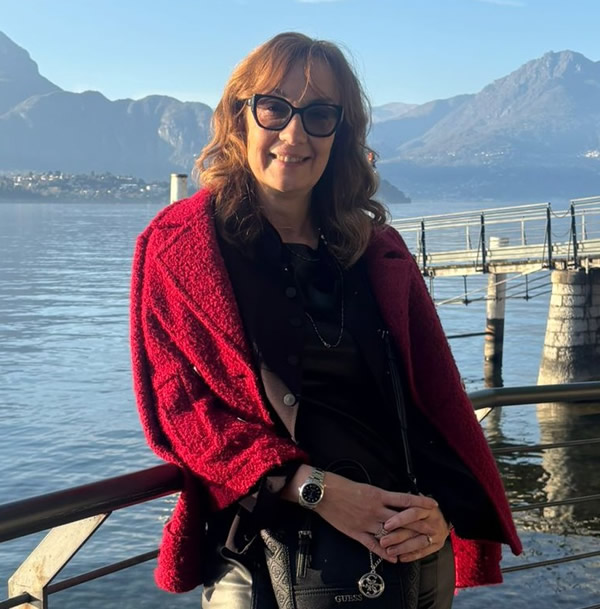 elenabarra1.jpg (92 KB)