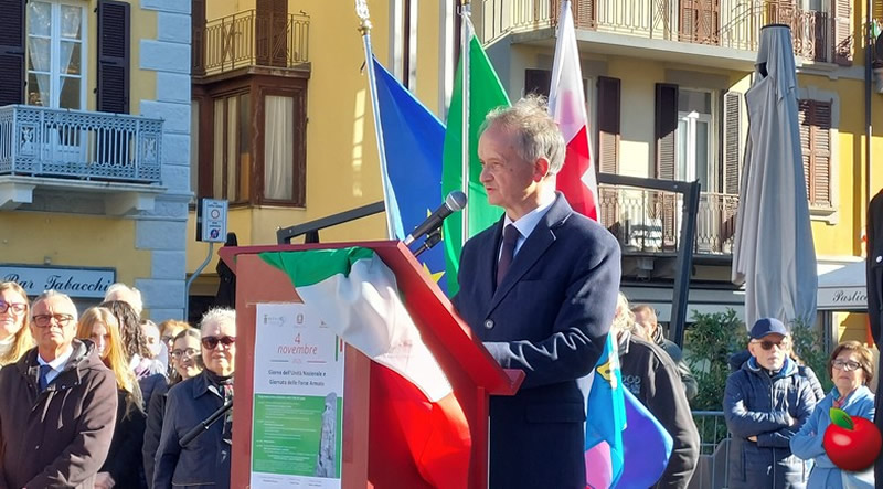 lecco4novembre__7_.jpg (123 KB)