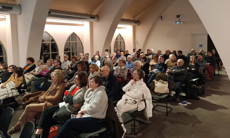 leccoincontrimummie__5_.jpg (193 KB)