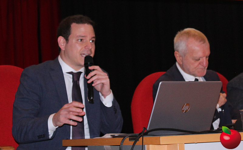 leccolegalita2.jpg (125 KB)