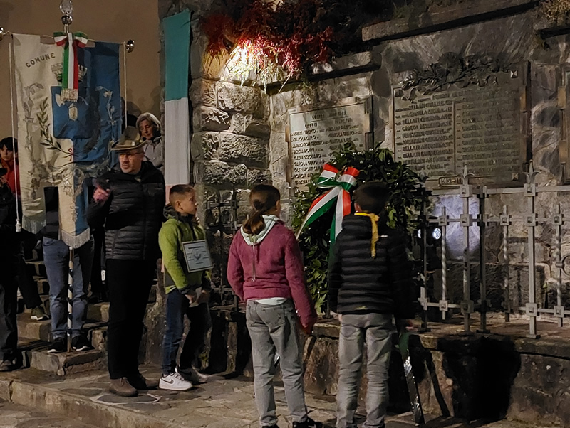 premana4novembre__6_.jpg (249 KB)