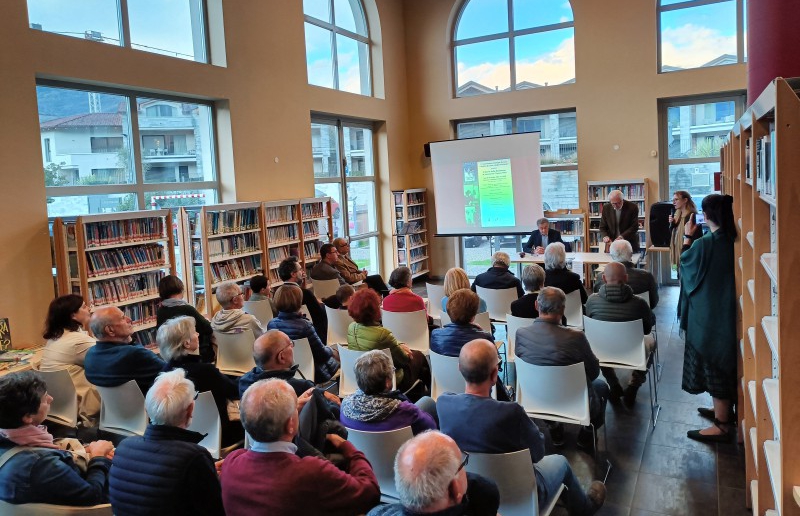 ANTONIETTAOSIO__5_.jpg (291 KB)