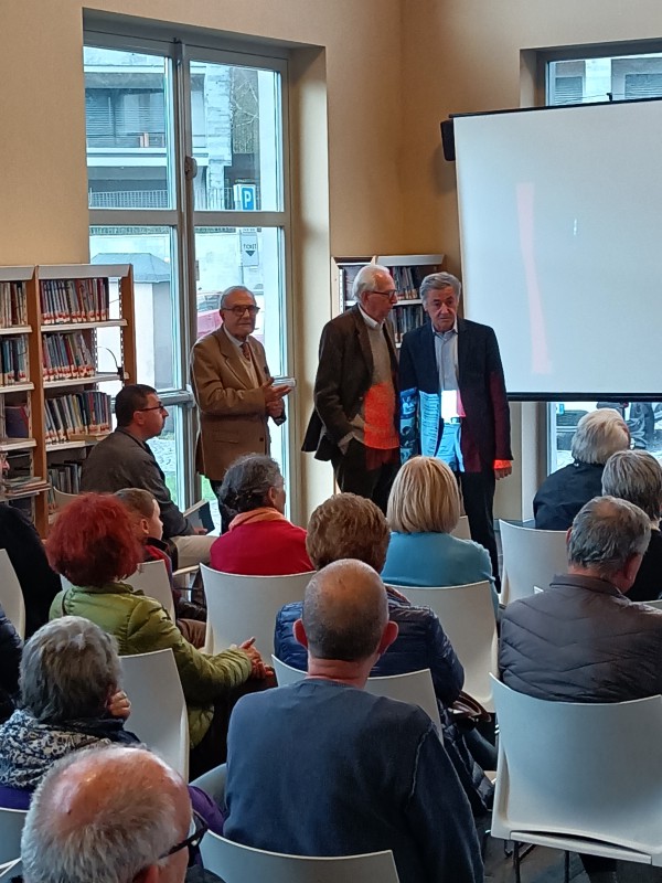 ANTONIETTAOSIO__7_.jpg (122 KB)