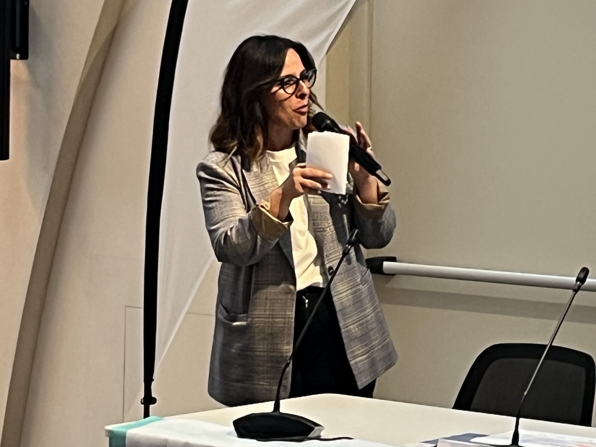 Alessandra_Hoffman.jpg (535 KB)