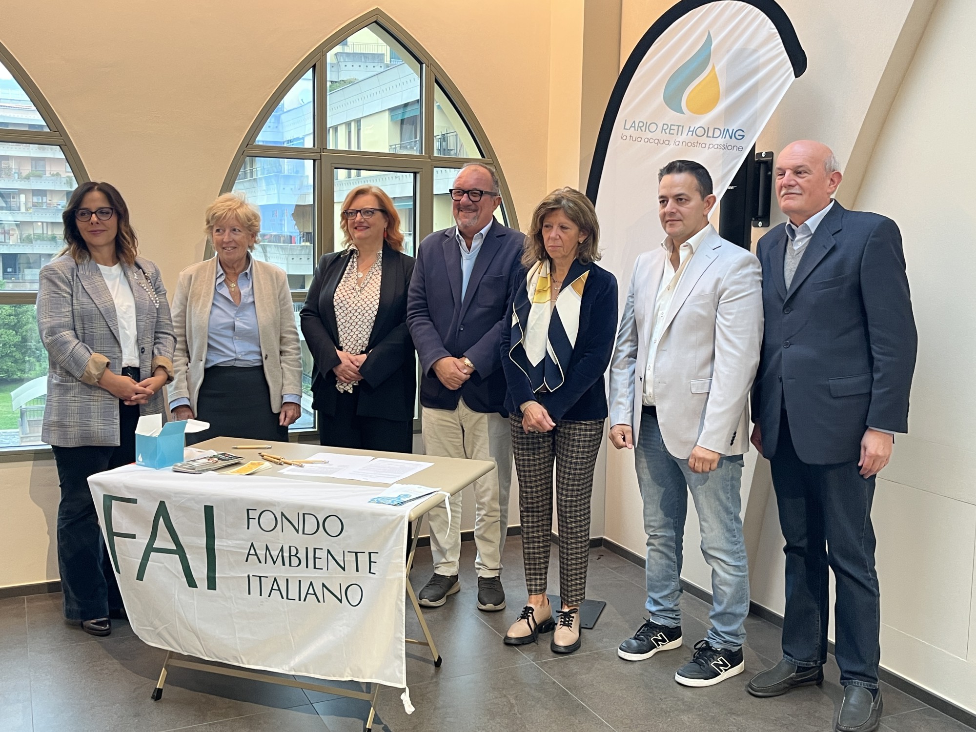 FAIeLRH-15.JPG (643 KB)