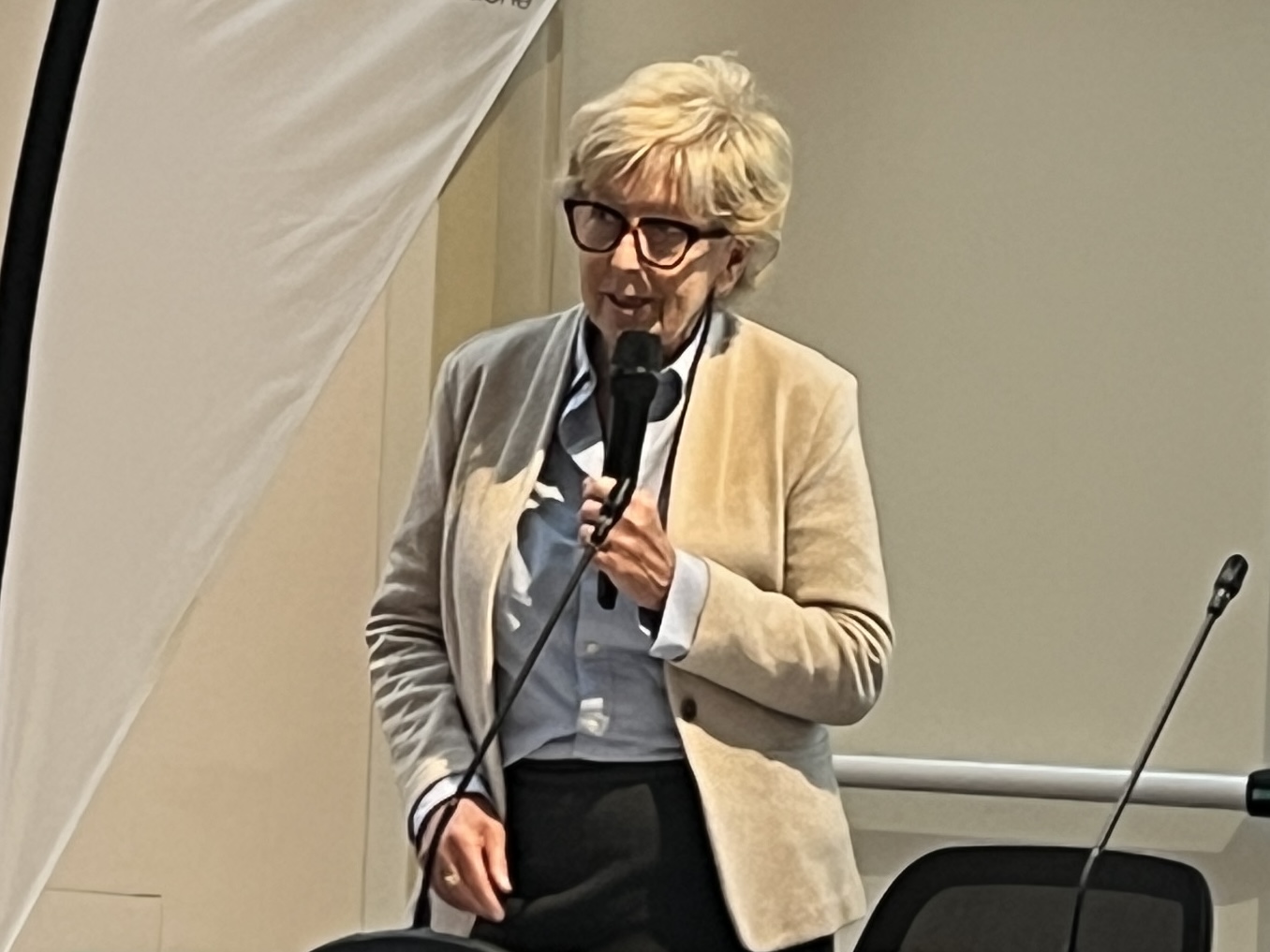 Maria_Grazia_Nasazzi.jpg (262 KB)