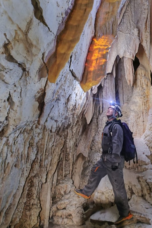 Semestene_0.jpg (125 KB)