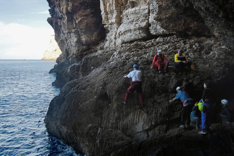 Semestene_6.jpg (132 KB)