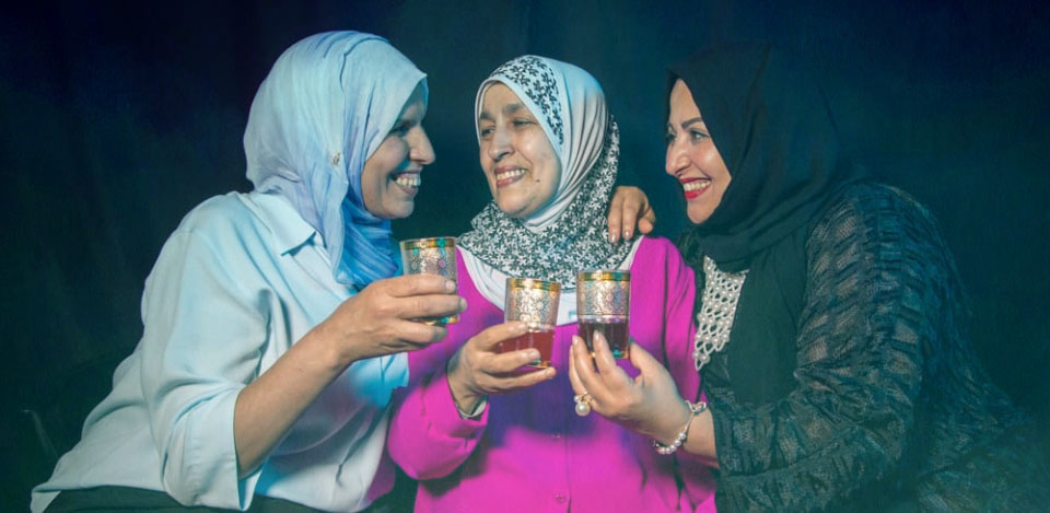 Tea-Time.jpg (109 KB)