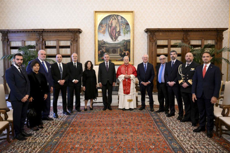 atchugarrycolombapapa2.jpg (136 KB)