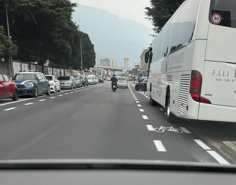 boscagliciclabili.jpg (88 KB)