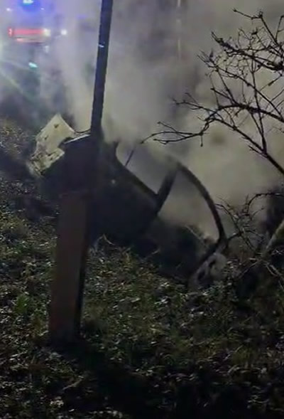 cassinaauto2.jpg (48 KB)