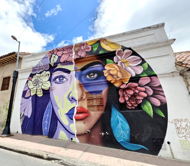 colombia1.jpg (143 KB)