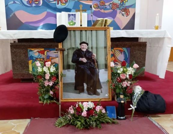 dalla_Patagonia_celebrazione_del_9n_10_2025.jpg (44 KB)