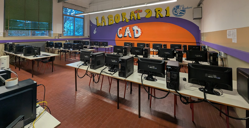 laboratorio.jpg (124 KB)